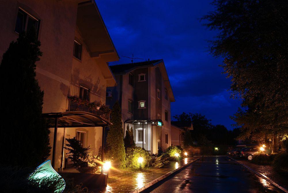 Villa Forest Belgrád Kültér fotó