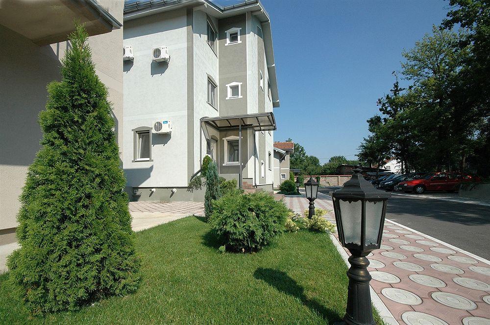 Villa Forest Belgrád Kültér fotó